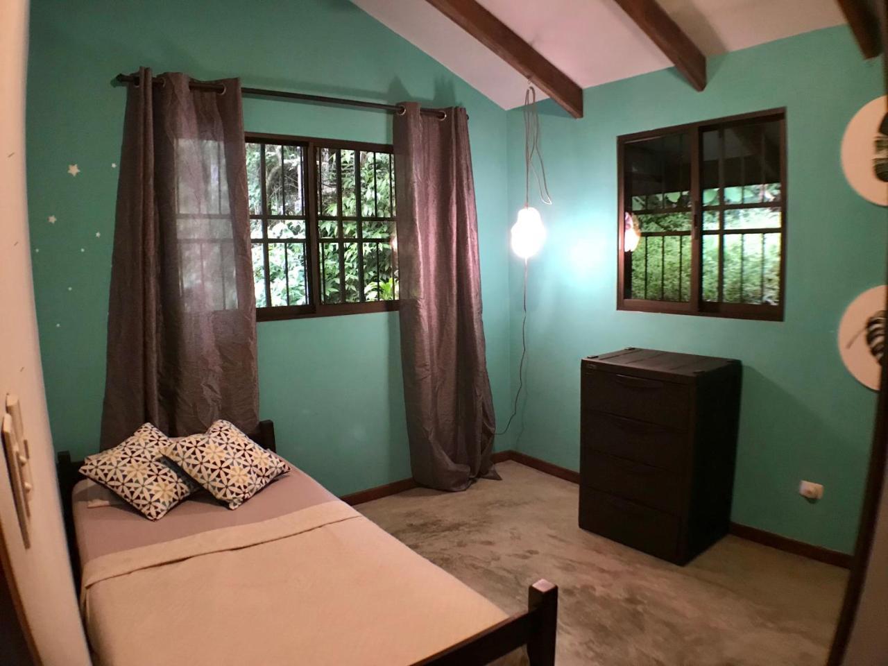 Luz En El Cielo Eco-B&B/Hostel モンテスマ エクステリア 写真